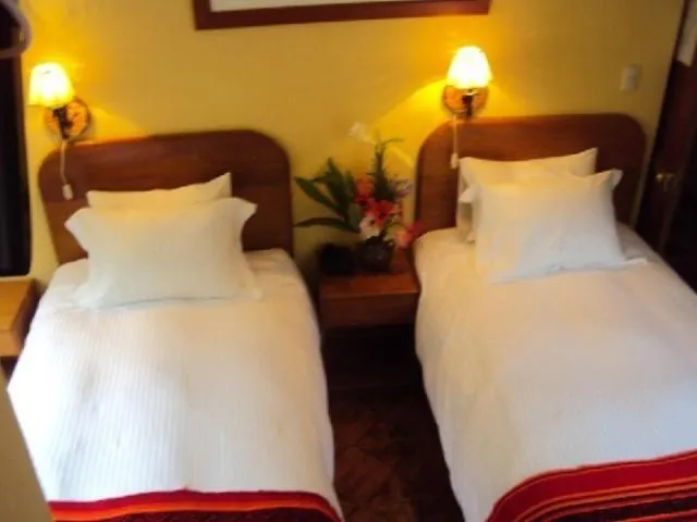 Wiracocha Hotel 3*